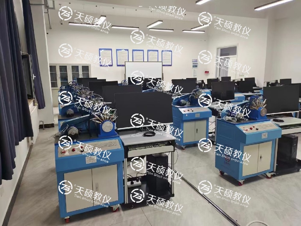 前方不斷傳來捷報！????多個實驗實訓(xùn)室交付驗收完成！機械原理、機械設(shè)計實驗室，機械制圖實訓(xùn)室和液壓實訓(xùn)室！